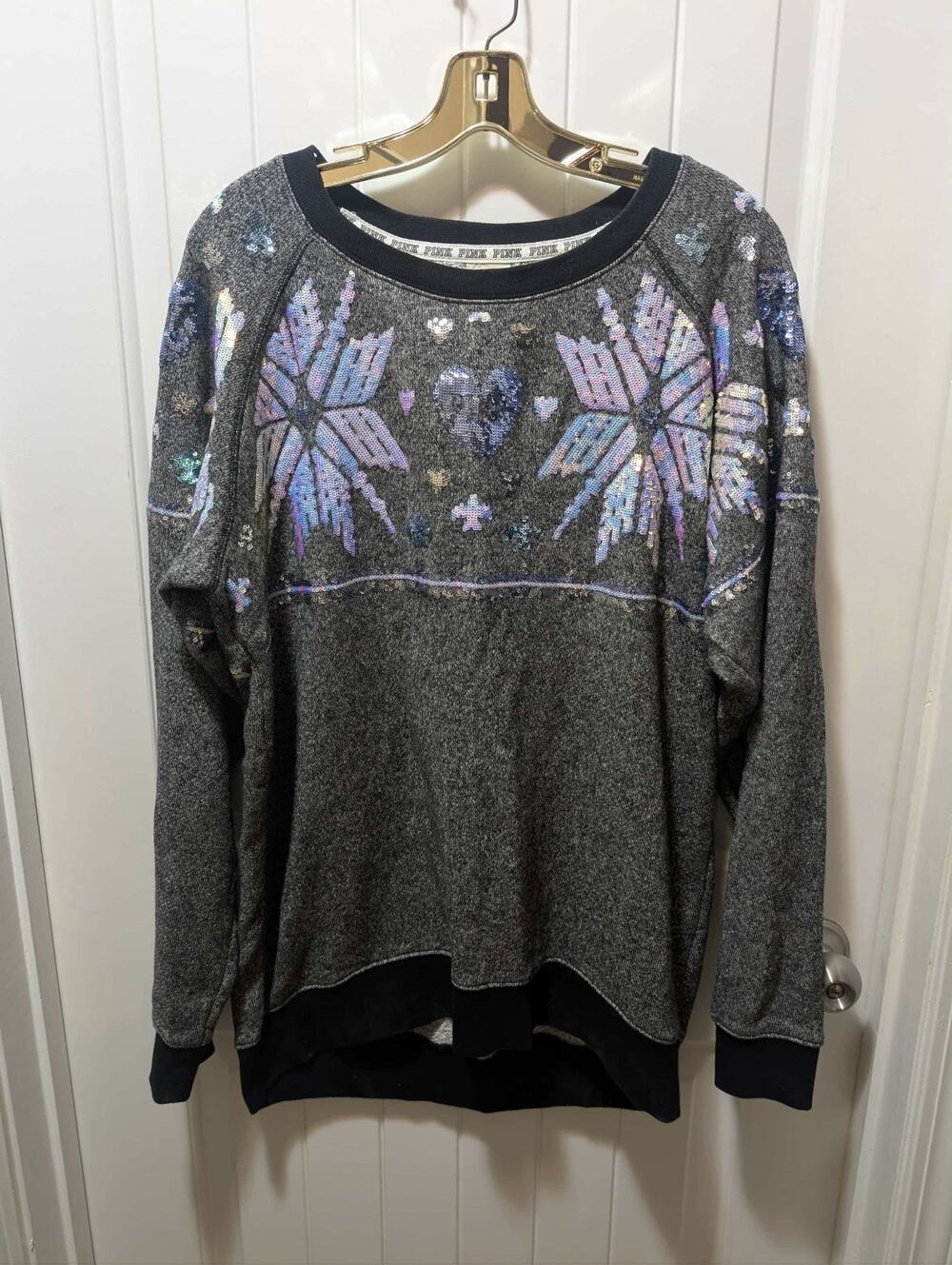 Victoria Secret PINK Sz S Sequin Snowflake Oversized Christmas Sweater Fair Isle